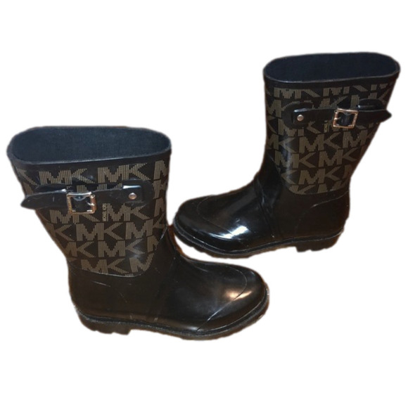 ✨HOST PICK✨ Michael Kors Rain Boots - Picture 1 of 7